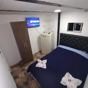 https://cerca-a-embajada-americana-corferias-centro-club.hotels-bogota.net